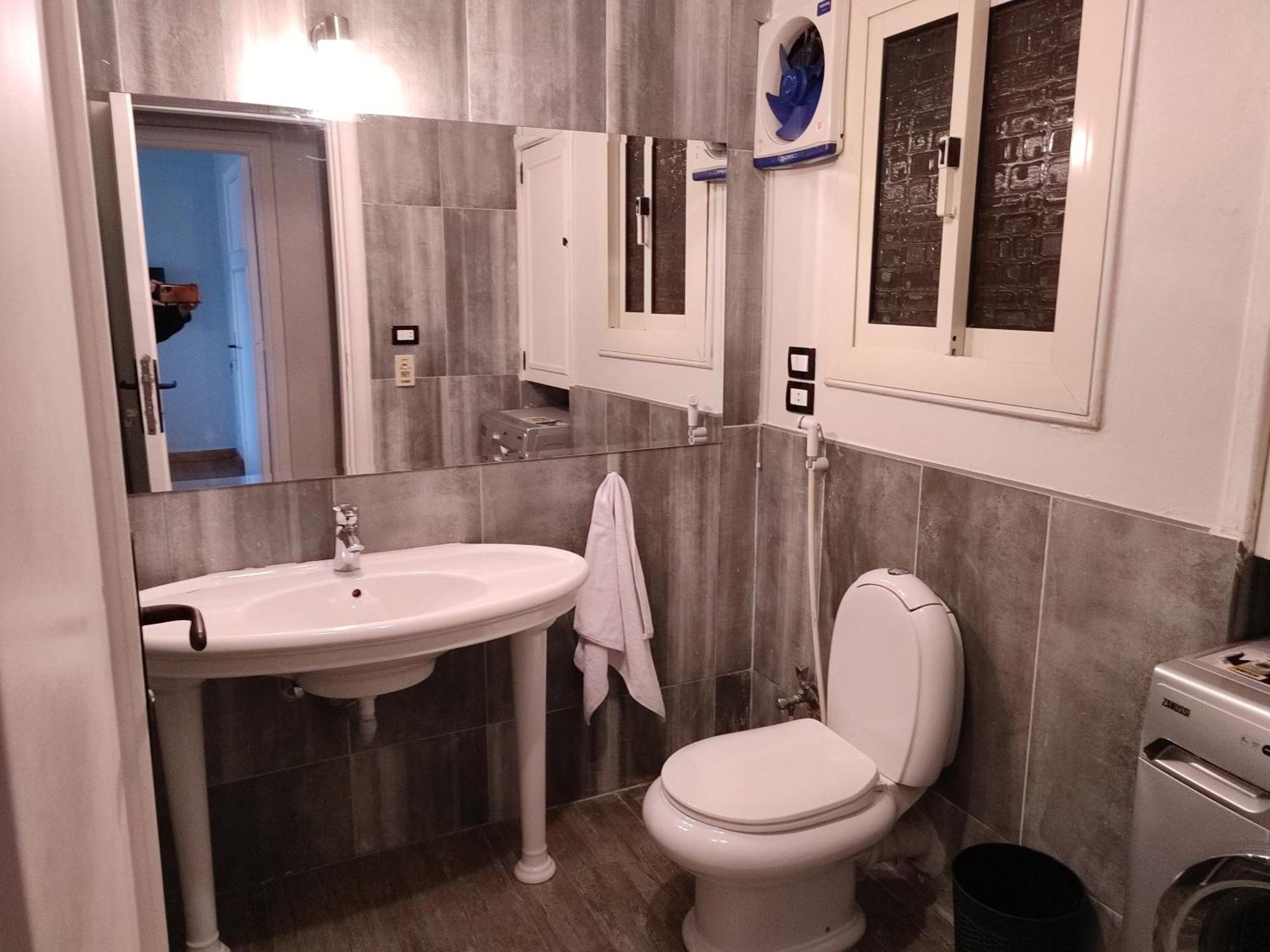 Apartment فاخره هادئه *
